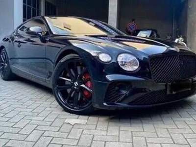 Bentley Continental 4.0 GT Mulliner Nero usata Segrate