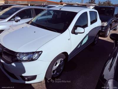 Dacia Sandero Sandero 1.2 GPL 75 CV Lauréate Bianco usata San Michele Salentino