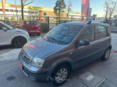 Fiat Panda 1.2 Dynamic 69cv E5 Grigio usata Cernusco sul Naviglio