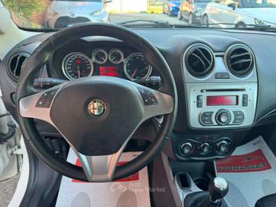 Alfa Romeo MiTo 1.4 Distinctive 78cv Bianco usata Cernusco sul Naviglio