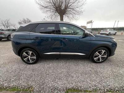 Peugeot 3008 Hybrid 225 e-EAT8 GT Blu/Azzurro usata Rimini