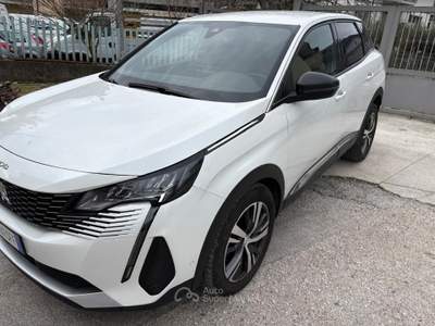 Peugeot 3008 3008 1.5 BLUEHDI usata Venafro