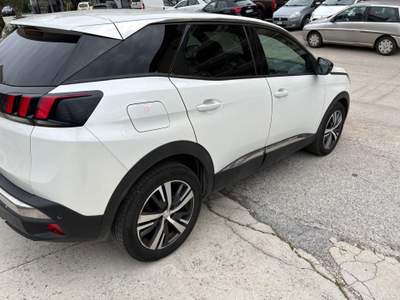 Peugeot 3008 3008 1.5 BLUEHDI usata Venafro