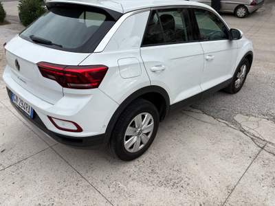 Volkswagen T-Roc T-ROC 1.0 TSI Life usata Venafro