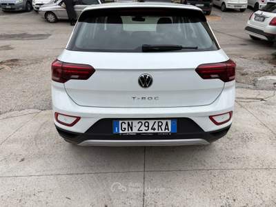 Volkswagen T-Roc T-ROC 1.0 TSI Life usata Venafro