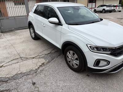 Volkswagen T-Roc T-ROC 1.0 TSI Life usata Venafro