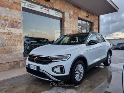 Volkswagen T-Roc Life Bianco usata Altamura