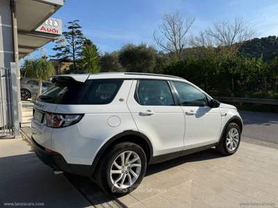 Land Rover Discovery Sport Discovery Sport 2.0 TD4 150 CV Pure Bianco usata TORRENOVA