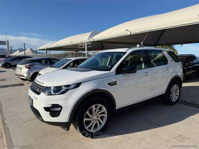Land Rover Discovery Sport Discovery Sport 2.0 TD4 150 CV Pure Bianco usata TORRENOVA