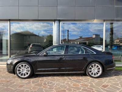 Audi A8 3.0 TDI 262CV QUATTRO TIPTRONIC Nero usata Noventa Vicentina