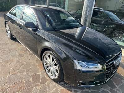 Audi A8 3.0 TDI 262CV QUATTRO TIPTRONIC Nero usata Noventa Vicentina