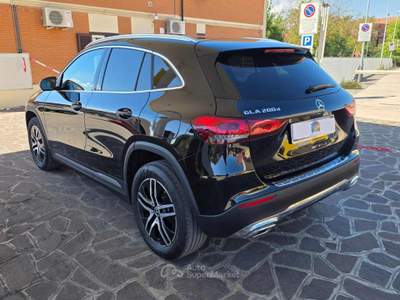 Mercedes-Benz GLA d Automatic Premium unico proprietario Nero usata Frosinone