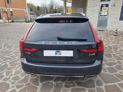 Volvo V90 D4 AWD Geartronic Momentum Grigio usata Frosinone