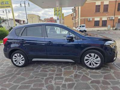 Suzuki S-Cross 1.6 DDiS Start&Stop 2WD All Grip Top Blu/Azzurro usata Frosinone