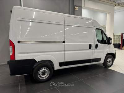 Fiat Ducato Ducato 33 mh2 2.2 mjt3 120cv serie 9 Bianco usata Biella