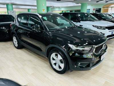 Volvo XC40 D3 Geartronic Momentum Nero usata Morano Calabro