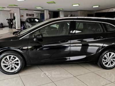 Opel Astra Ottimo Stato , tagliandata e garantita EURO 6D ,Automatica Nero usata Monte Compatri