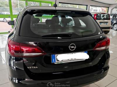 Opel Astra Ottimo Stato , tagliandata e garantita EURO 6D ,Automatica Nero usata Monte Compatri