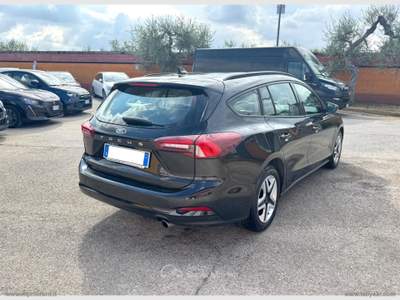 Ford Focus FOCUS SW BUSINESS 1.5 TDCi 120CV Nero usata Bari