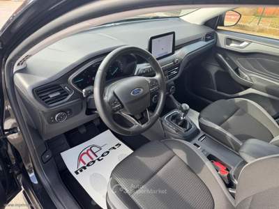 Ford Focus FOCUS SW BUSINESS 1.5 TDCi 120CV Nero usata Bari