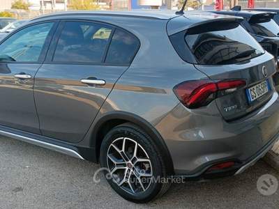 Fiat Tipo Mjt S&S 5 porte Cross (AUTO IN CONTO VENDITA) usata Anzio