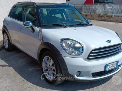 MINI Countryman Cooper D Countryman 2.0 Cooper D Country usata Anzio