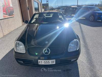 Mercedes-Benz SLK SLK 200 SOLO KM.9700 UNICOPROPRIETARIO Nero usata Cherasco