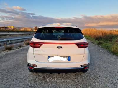 Kia Sportage 115 CV 2WD Energy Bianco usata Gravina in Puglia