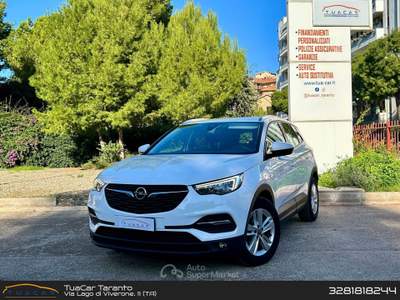 Opel Grandland X Opel Grandland X 1.5 D Business Elegance #8479 Bianco usata Taranto