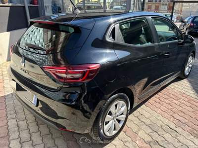 Renault Clio Renault clio 9.0 GPL usata Mesagne