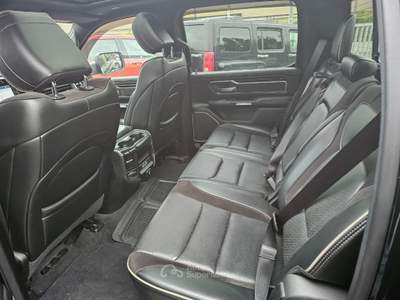 RAM 1500 5.7 V8 Crew Cab Sport Autocarro N1 Nero usata Pomezia