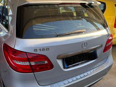Mercedes-Benz Classe B B 180 CDI Executive usata Livorno