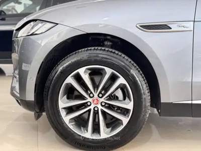 Jaguar F-Pace PERFETTE CONDIZIONI, GARANZIA 18MESI FULL Grigio usata Nardò