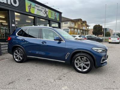 BMW X5 X5 xDrive30d xLine INDIVIDUAL Blu/Azzurro usata Cerea