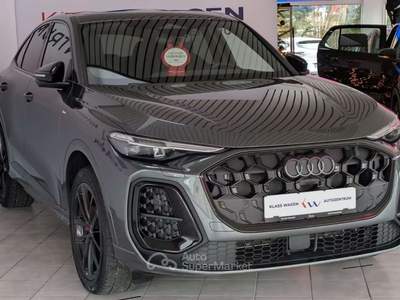 Audi Q5 2.0 TDI SPB S LINE TETTO KAMERA 360 MATRIX 20 Grigio usata Ciampino