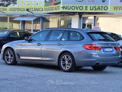 BMW Serie 5 520d 520 d aut. MY 2019 Sport Line Grigio usata Besozzo