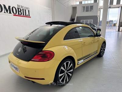 Volkswagen Maggiolino 2.0 tsi GSR+R LINE 210cv dsg AVENTE 69.000 KM Giallo usata Ciserano