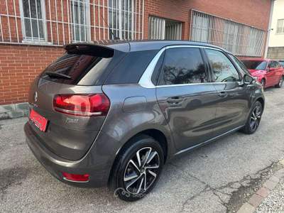 Citroen C4 Picasso 1.6 bluehdi 120cv Shine Grigio usata Cernusco sul Naviglio