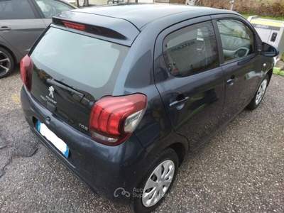 Peugeot 108 ETG 5 porte Grigio usata Ferrara