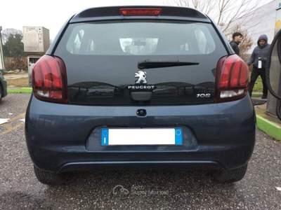Peugeot 108 ETG 5 porte Grigio usata Ferrara