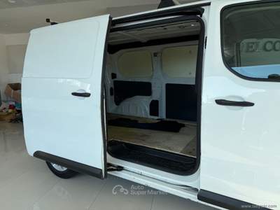 Opel Vivaro Vivaro 1.5D120S&S PL-TN M Furg. Essentia Bianco usata San Michele salentino