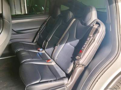 Tesla Model X Model X 100kWh Dual Motor Performance GARANT 2027*500CV Bianco usata Fonte Nuova
