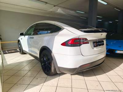 Tesla Model X Model X 100kWh Dual Motor Performance GARANT 2027*500CV Bianco usata Fonte Nuova