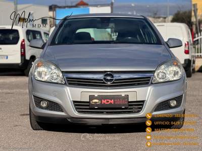 Opel Astra Astra 1.4 16V GPL-TECH 5p. Enjoy Grigio usata Este