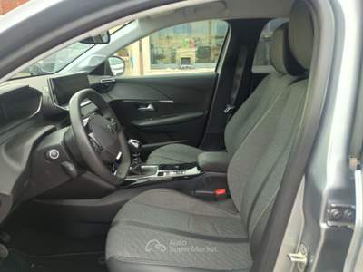 Peugeot 208 1.2 100cv 5 porte Allure Grigio usata Monopoli