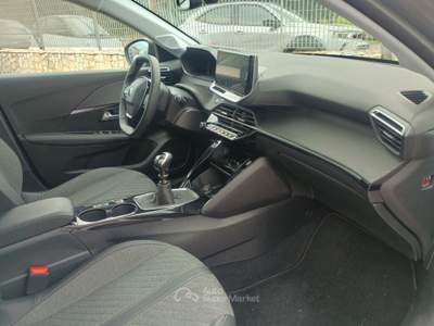 Peugeot 208 1.2 100cv 5 porte Allure Grigio usata Monopoli