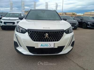 Peugeot 2008 1.5 BlueHDi 130cv EAT8 GT Bianco usata Monopoli