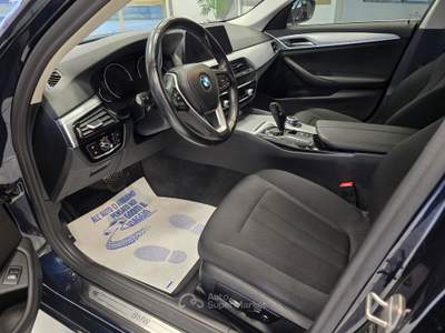 BMW Serie 5 520d 48V Touring Business Blu/Azzurro usata Rovigo