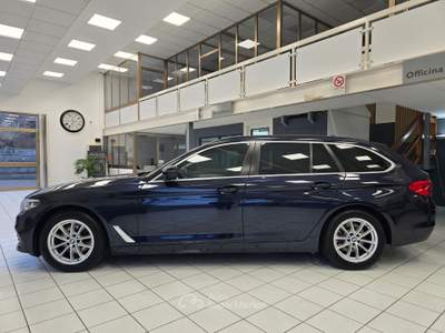BMW Serie 5 520d 48V Touring Business Blu/Azzurro usata Rovigo