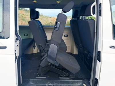 Volkswagen Caravelle 2.0 TDI – 9 posti (Iva Esposta) Bianco usata Cassano delle Murge